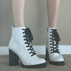 White platform Steve Madden boots
